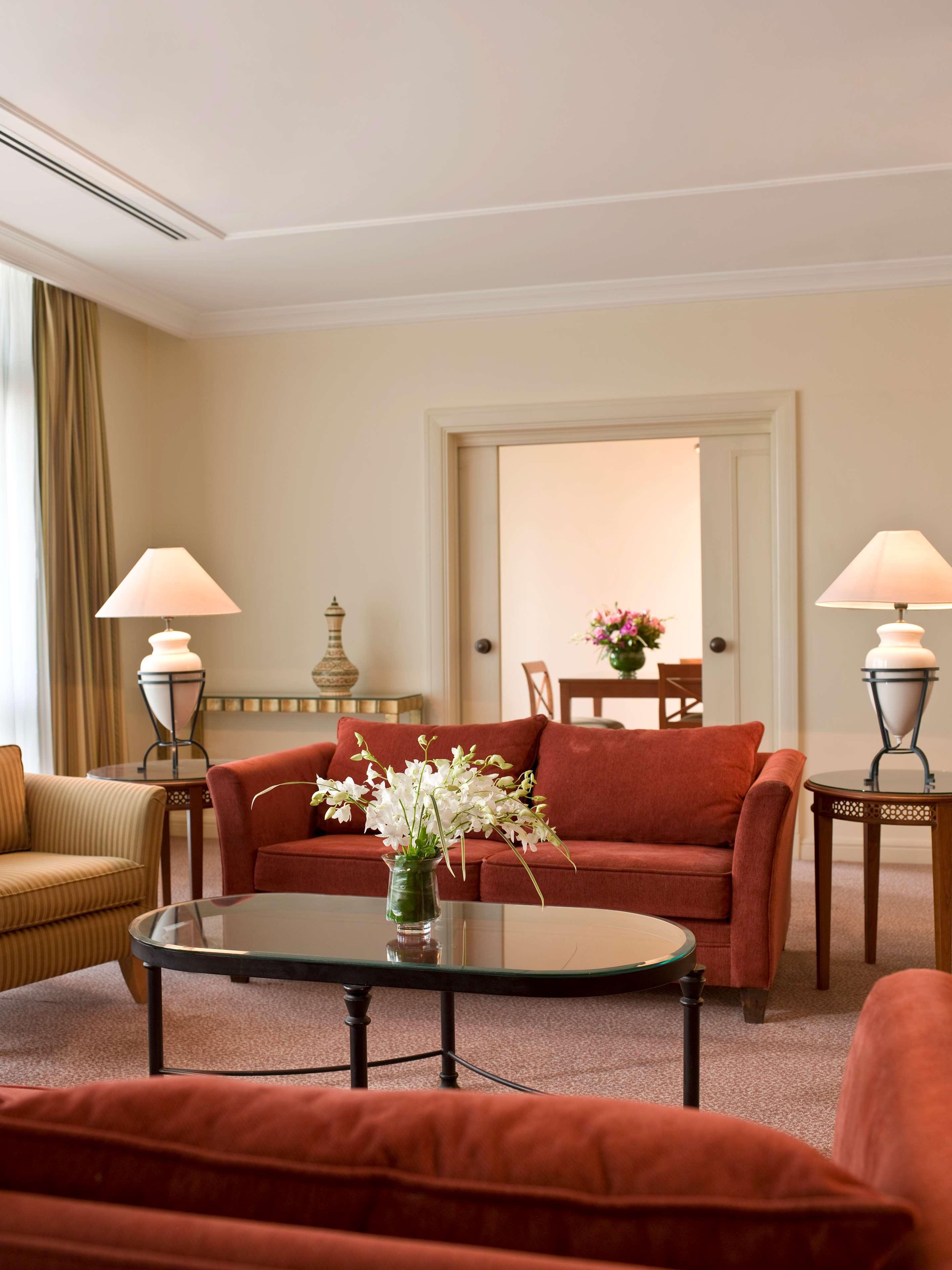 Grand Hyatt Amman Hotell Exteriör bild A suite at the hotel