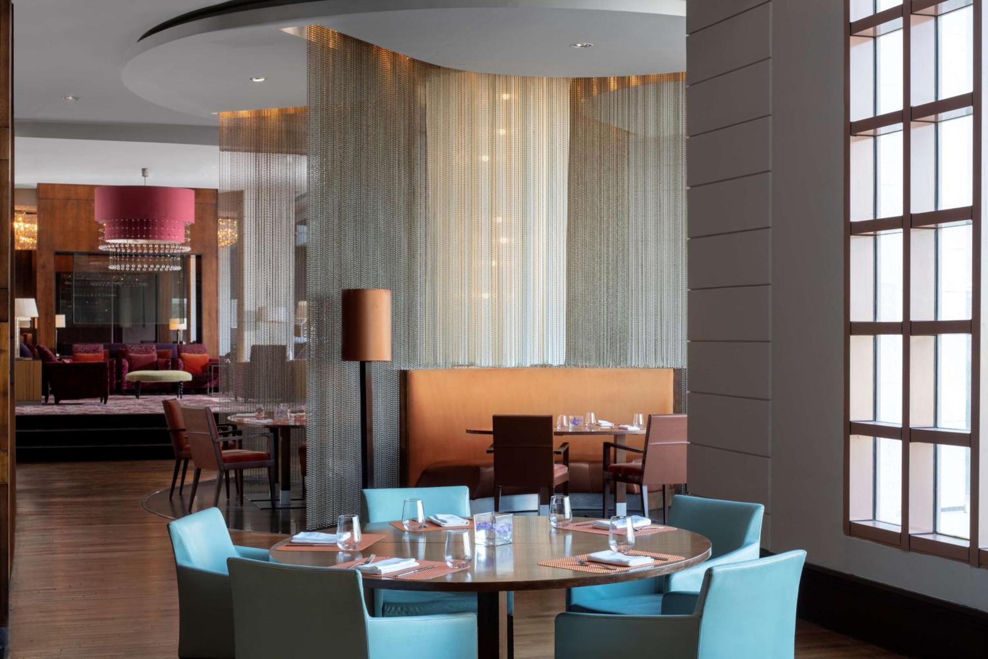 Grand Hyatt Amman Hotell Exteriör bild The restaurant