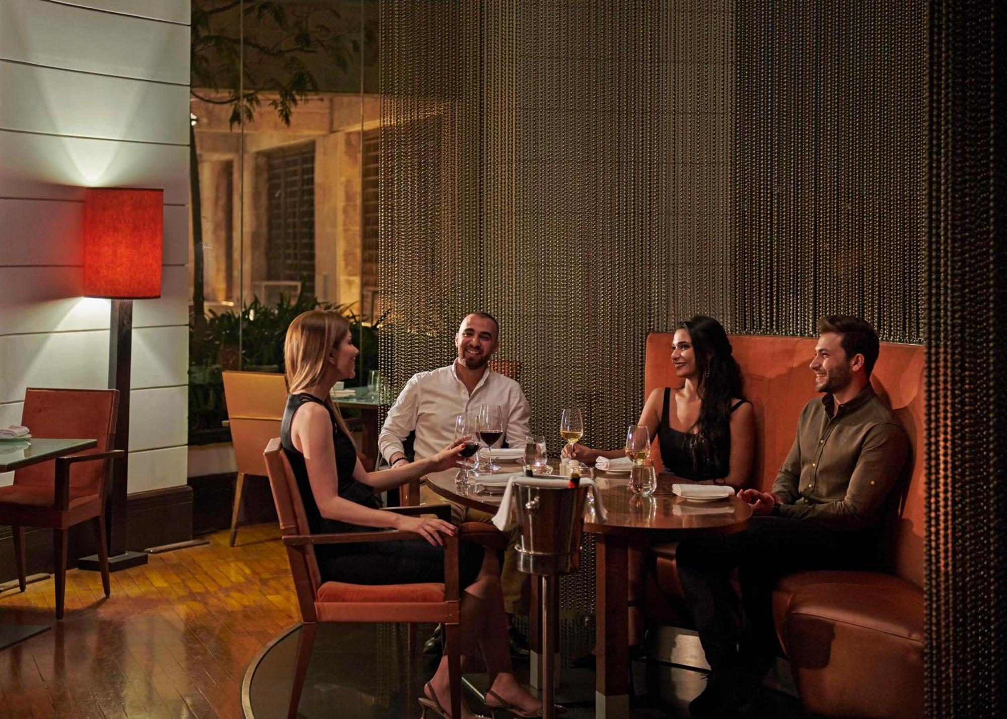 Grand Hyatt Amman Hotell Exteriör bild The restaurant