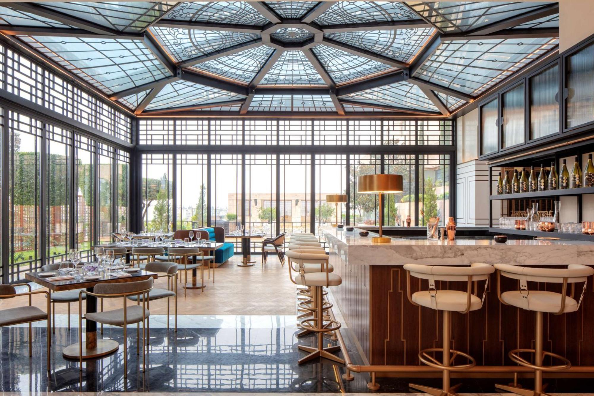 Grand Hyatt Amman Hotell Exteriör bild The Bar