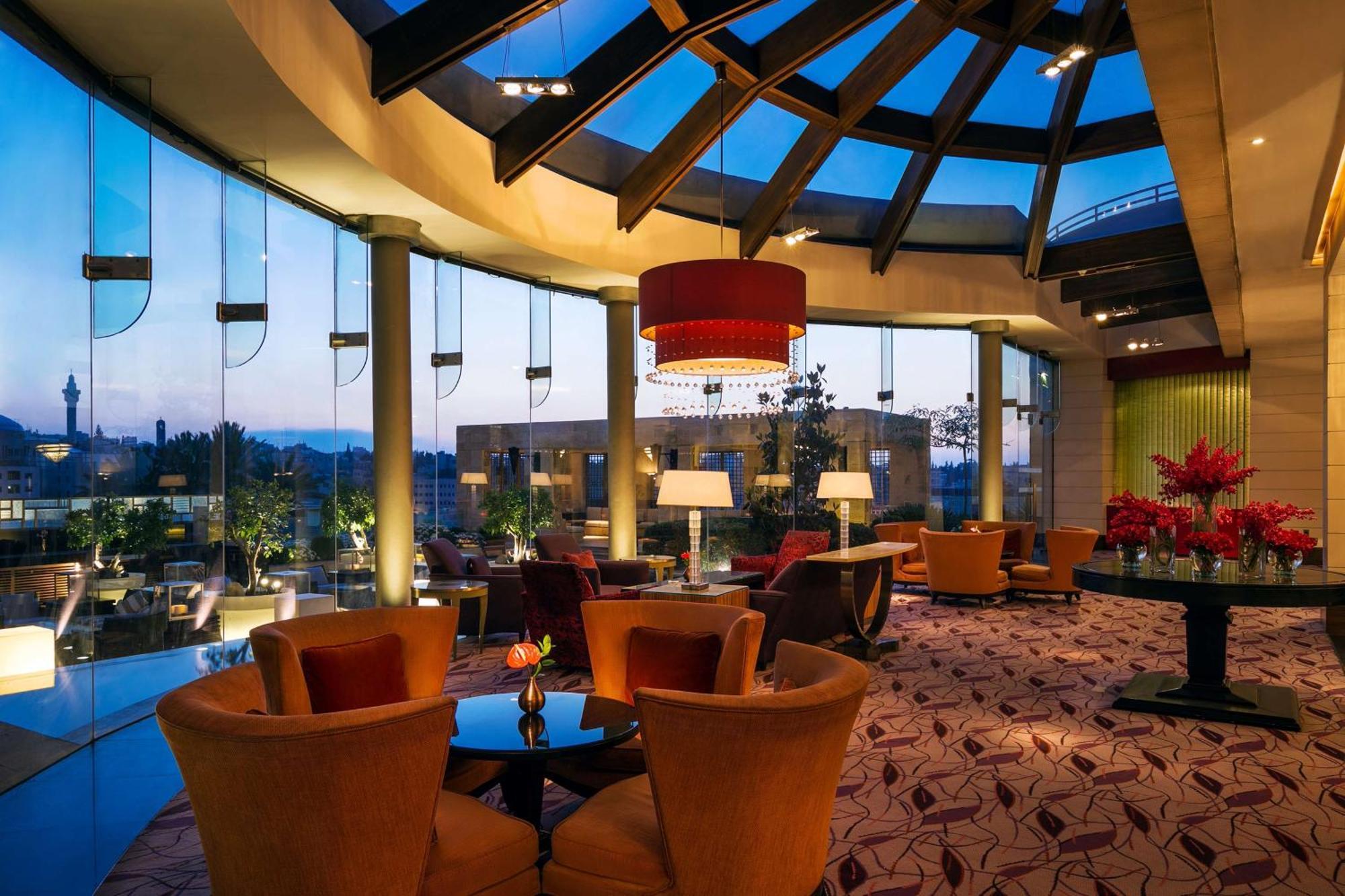 Grand Hyatt Amman Hotell Exteriör bild The Club Lounge at the Westin Palace, Madrid
