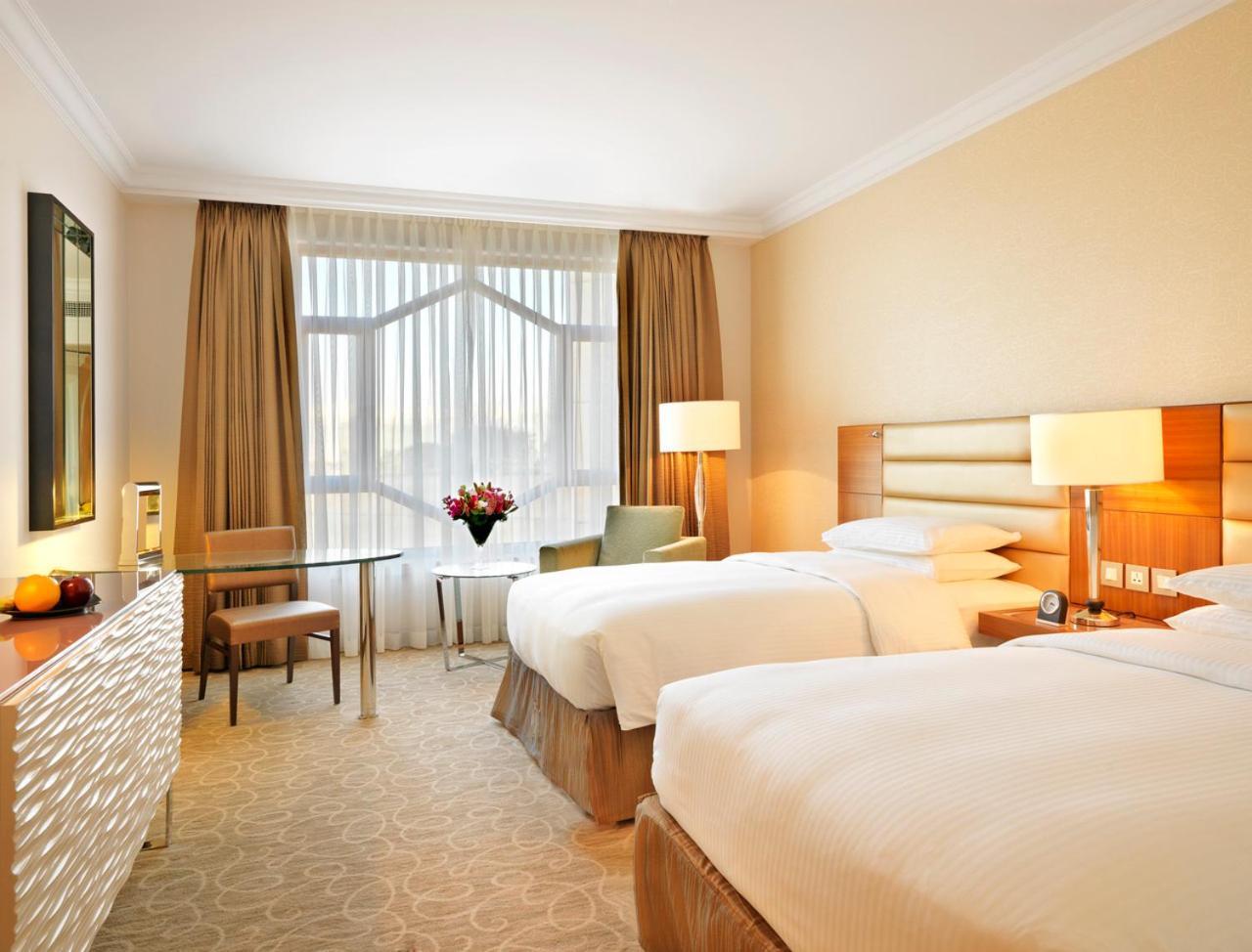 Grand Hyatt Amman Hotell Exteriör bild A room at the hotel
